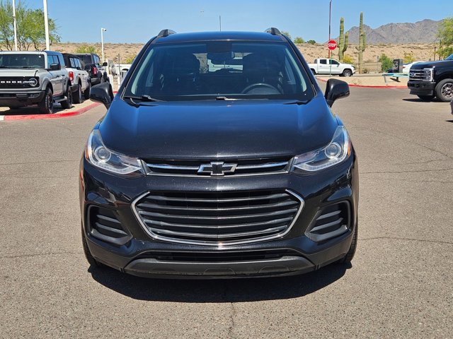 Used 2021 Chevrolet Trax LT w/ Midnight Edition image 8