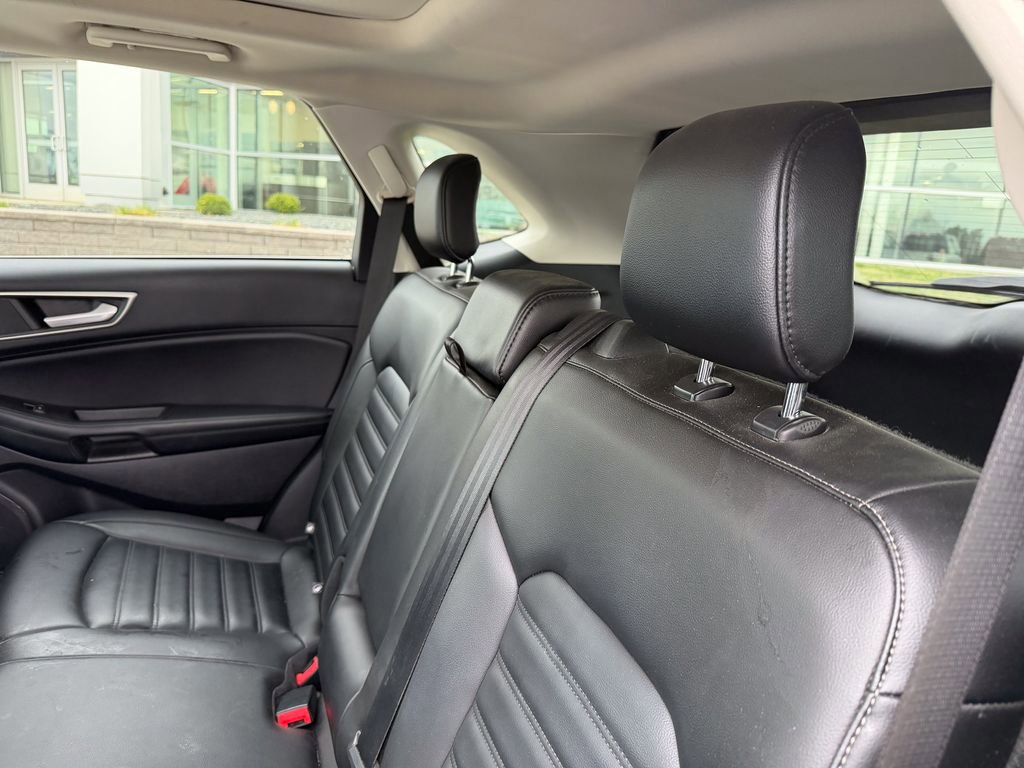 Certified 2021 Ford Edge SEL w/ Convenience Package image 12