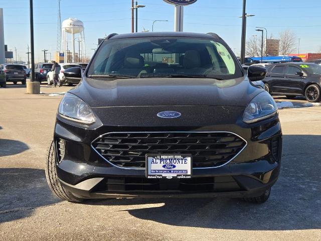 Certified 2021 Ford Escape SE w/ SE Sport Appearance Package image 6