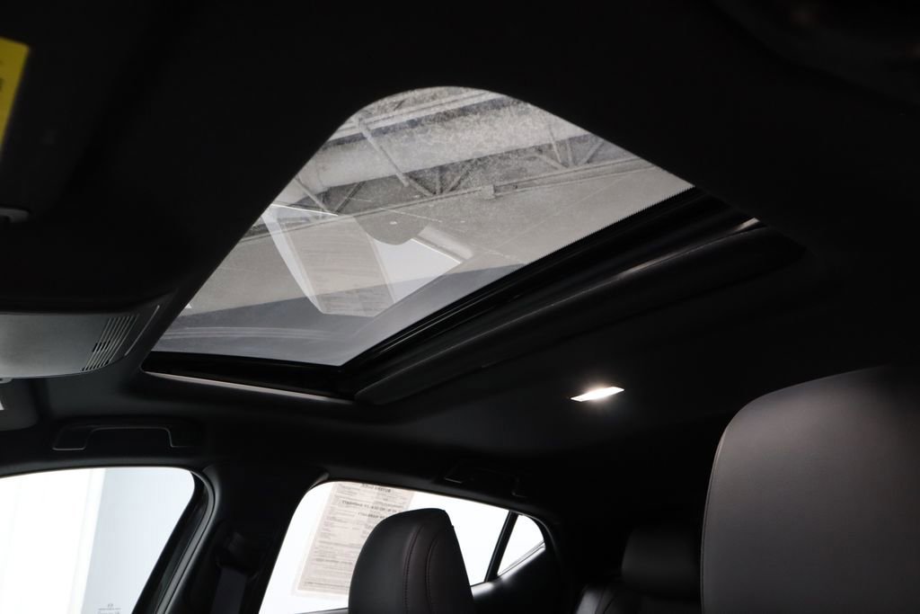 Used 2024 MAZDA MAZDA3 s image 36