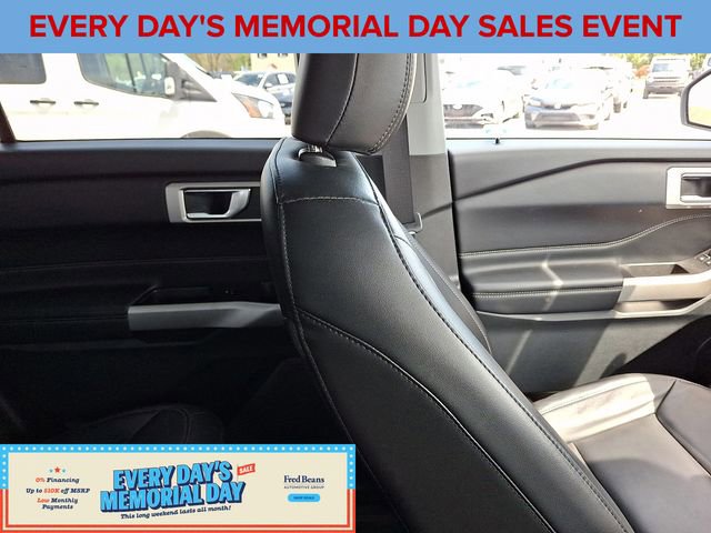 Certified 2022 Ford Explorer XLT w/ Equipment Group 202A AWD/4WD image 13