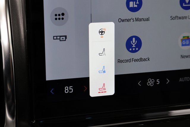 Certified 2025 Ford Expedition Platinum w/ Driver's Package image 34