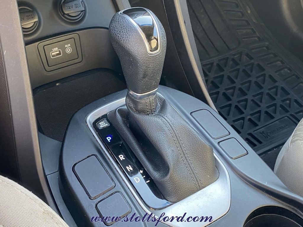 Used 2018 Hyundai Santa Fe Sport AWD/4WD image 29
