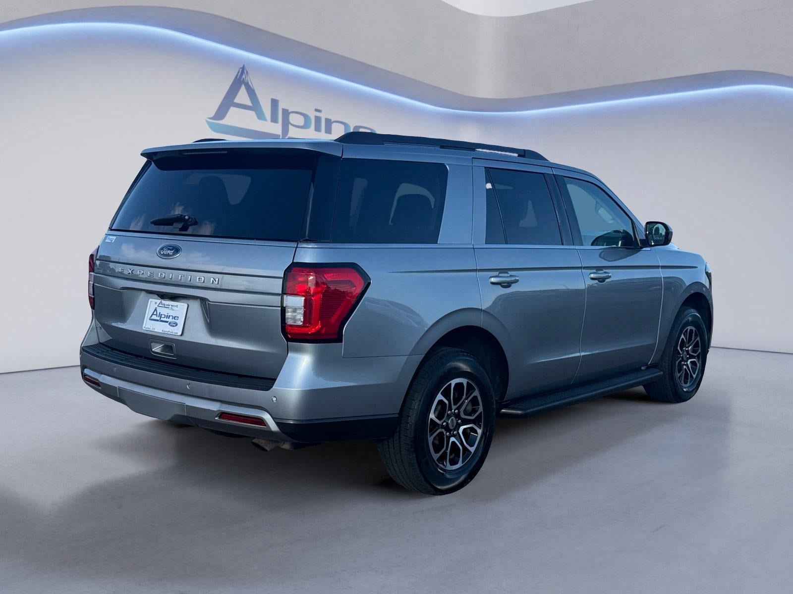 Certified 2024 Ford Expedition XLT AWD/4WD image 5