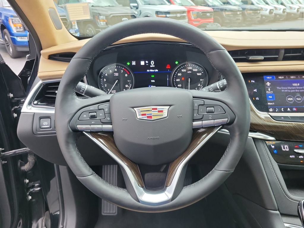 Used 2020 Cadillac XT6 Premium Luxury w/ Platinum Package AWD/4WD image 23