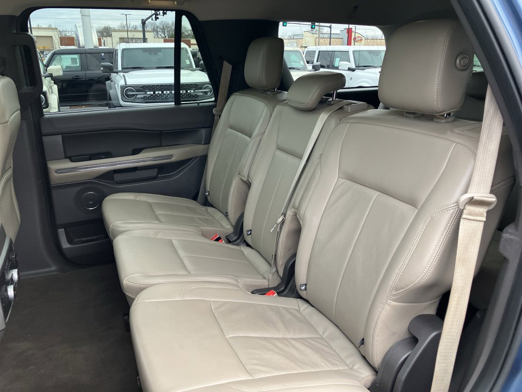 Certified 2020 Ford Expedition XLT w/ Equipment Group 202A image 31