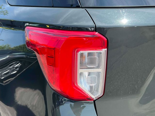 Certified 2023 Ford Explorer XLT w/ Equipment Group 202A AWD/4WD image 10