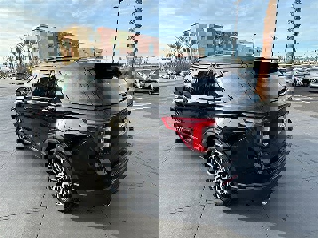 Certified 2022 Ford Explorer ST-Line image 5