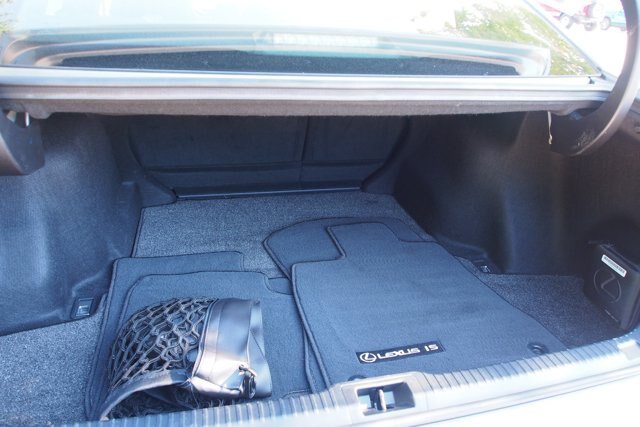 Used 2022 Lexus IS 300 w/ Premium Package RWD image 16