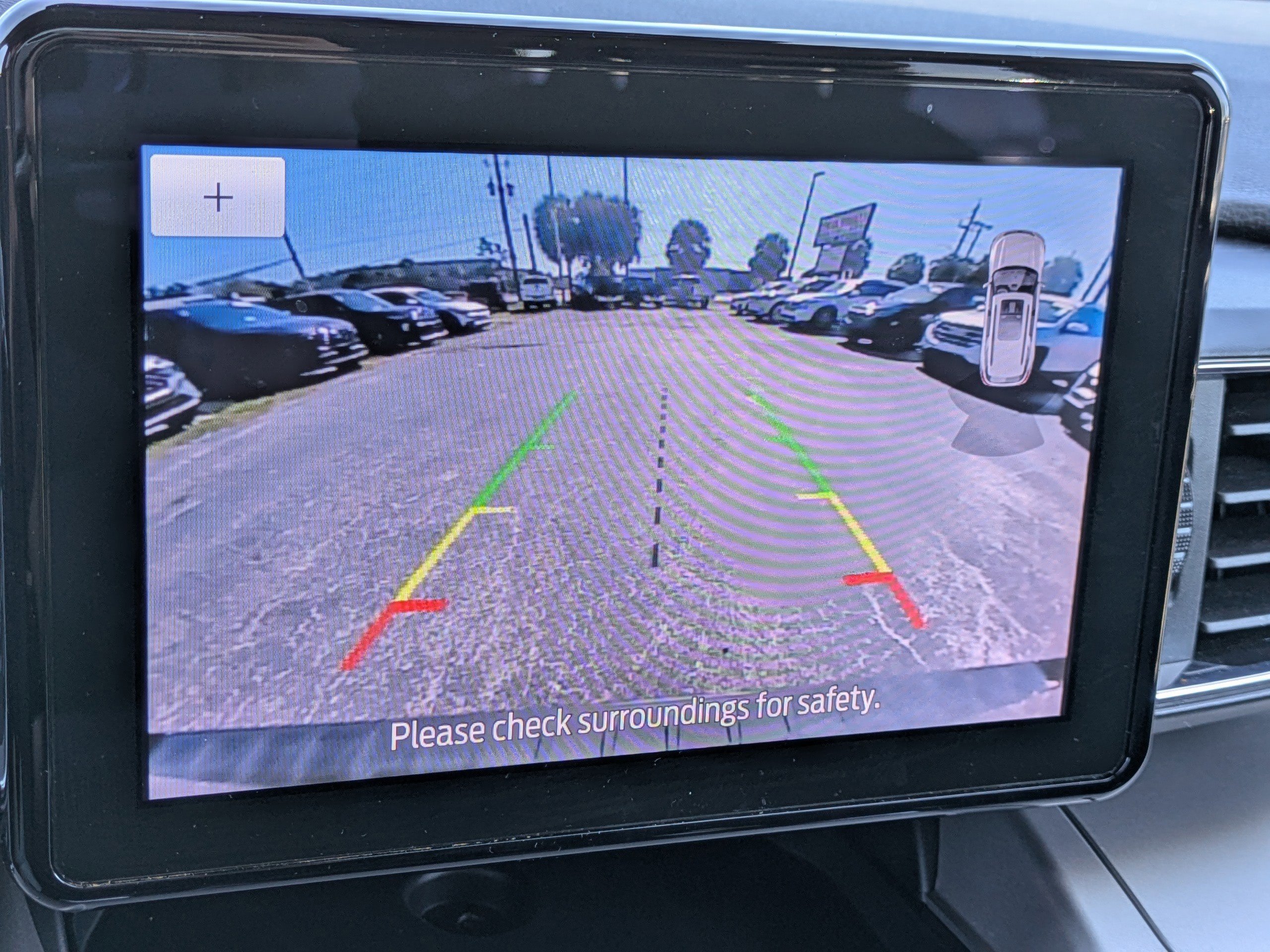 Certified 2022 Ford Explorer XLT w/ Equipment Group 202A image 27