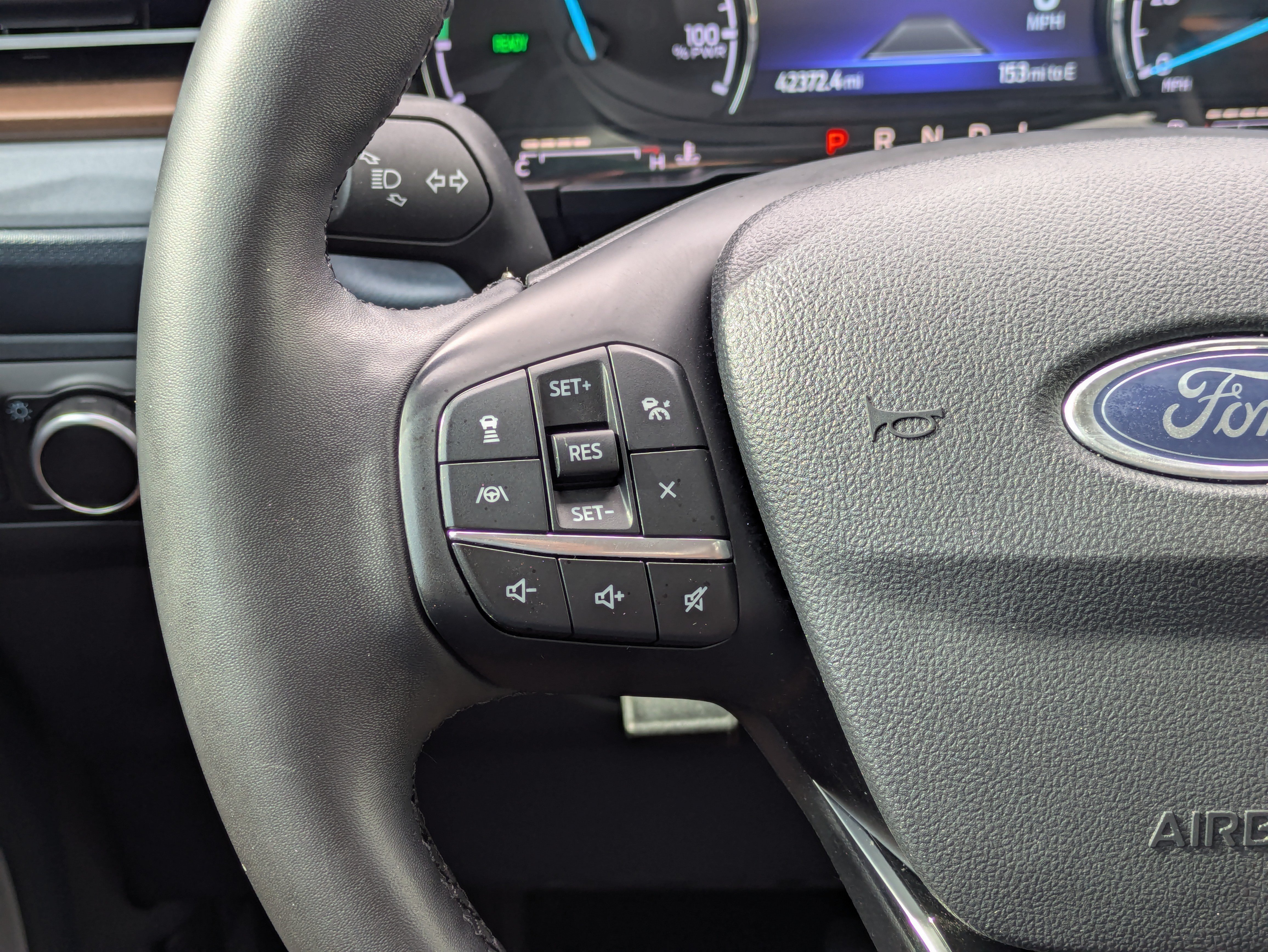 Certified 2024 Ford Maverick Lariat FWD image 28