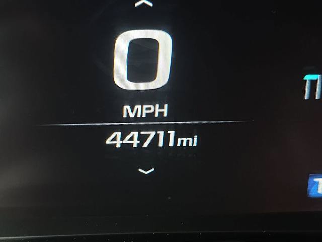 Used 2018 Chevrolet Camaro SS RWD image 24