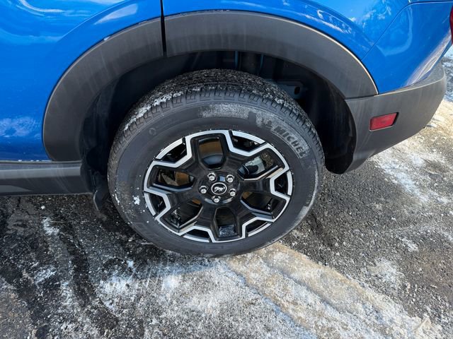 Certified 2025 Ford Bronco Sport Outer Banks w/ Outer Banks Tech Package+ AWD/4WD image 31