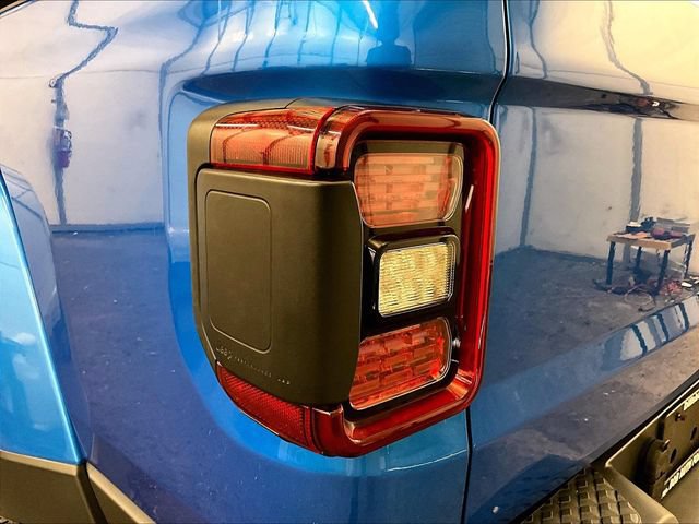 Used 2021 Jeep Gladiator Overland AWD/4WD image 28