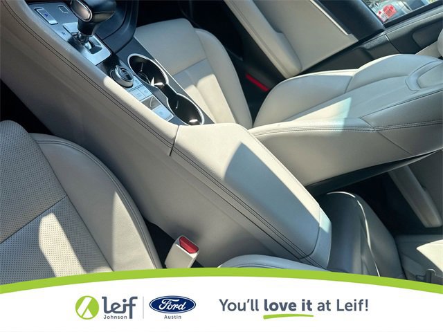 Used 2023 Genesis G70 2.0T image 27