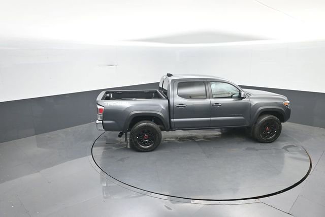 Used 2023 Toyota Tacoma TRD Off-Road AWD/4WD image 33