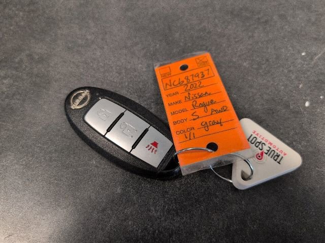 Used 2022 Nissan Rogue S AWD/4WD image 31