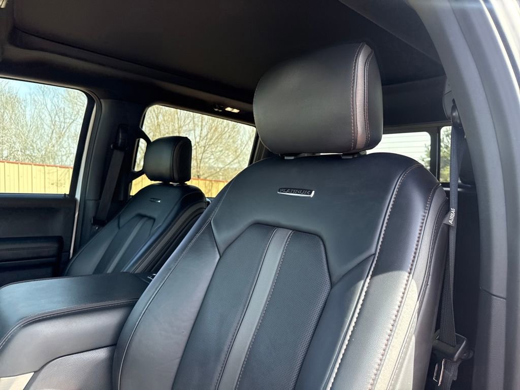 Certified 2022 Ford F450 Platinum w/ FX4 Off-Road Package image 12