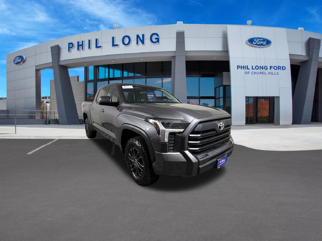 Used 2024 Toyota Tundra SR5 w/ SR5 Convenience Package AWD/4WD image 7