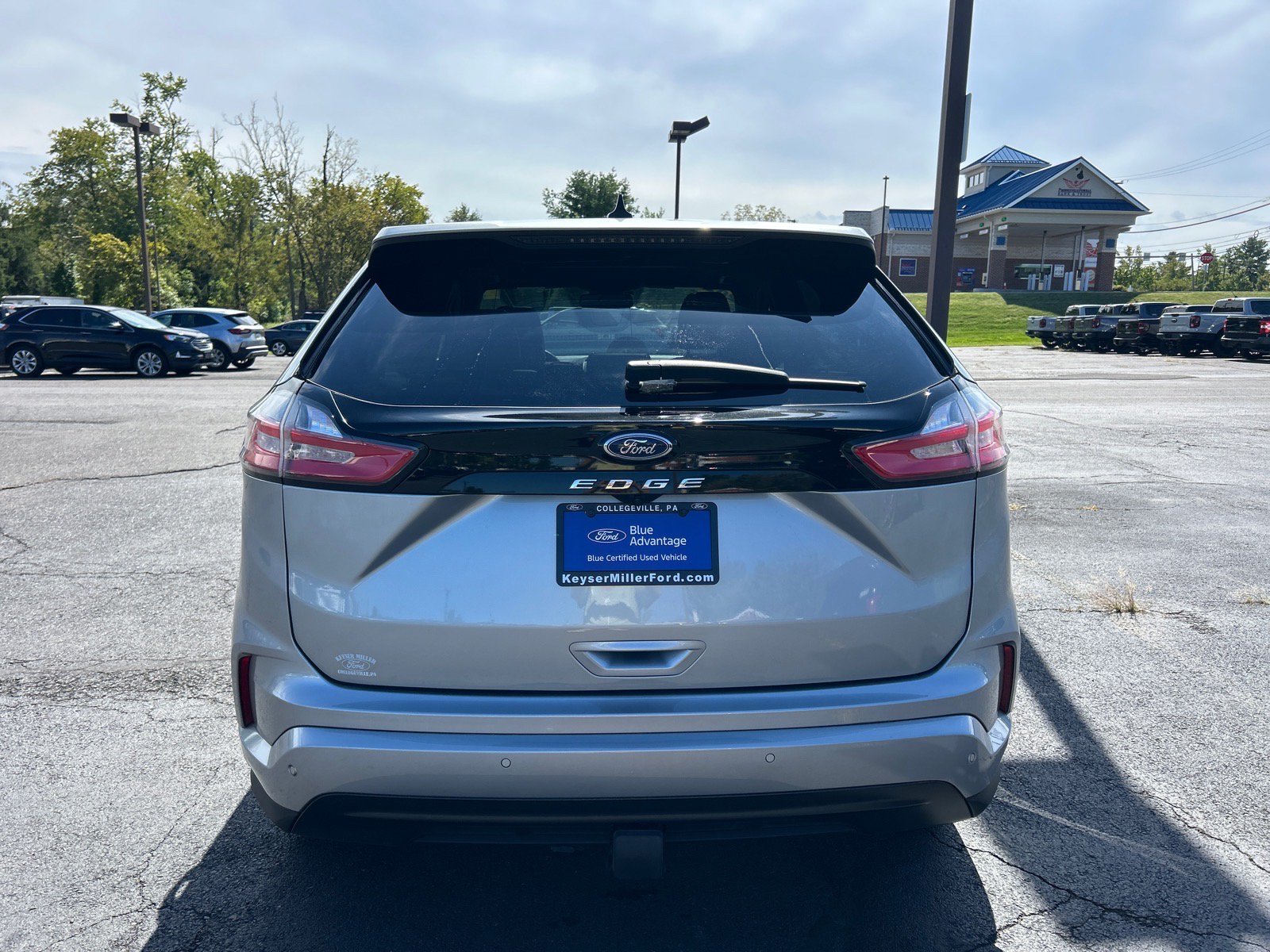 Certified 2022 Ford Edge ST-Line w/ Class II Trailer Tow Package AWD/4WD image 12