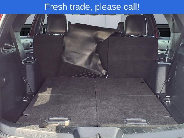 Certified 2019 Ford Explorer XLT w/ Equipment Group 202A AWD/4WD image 5