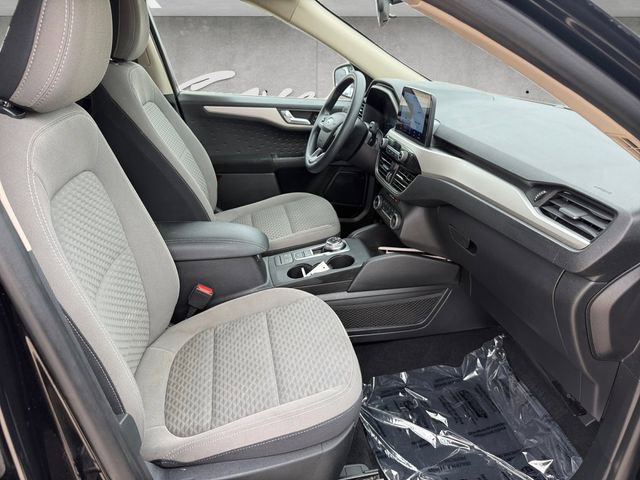 Certified 2020 Ford Escape SE FWD image 24