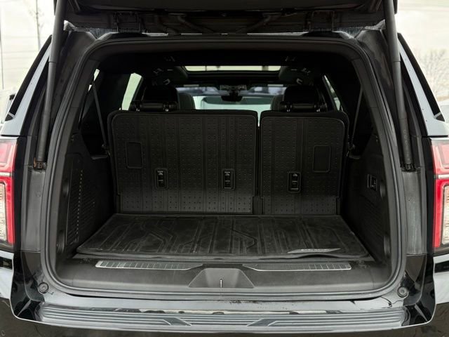 Used 2021 Chevrolet Suburban High Country image 39