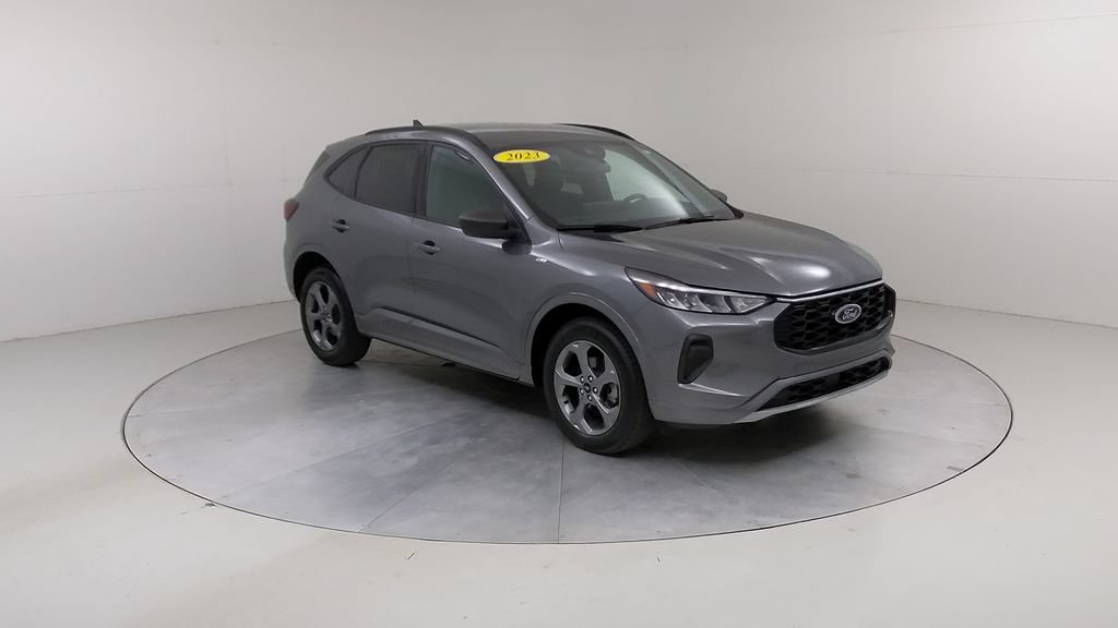 Certified 2023 Ford Escape ST-Line w/ Tech Pack #1 AWD/4WD image 10