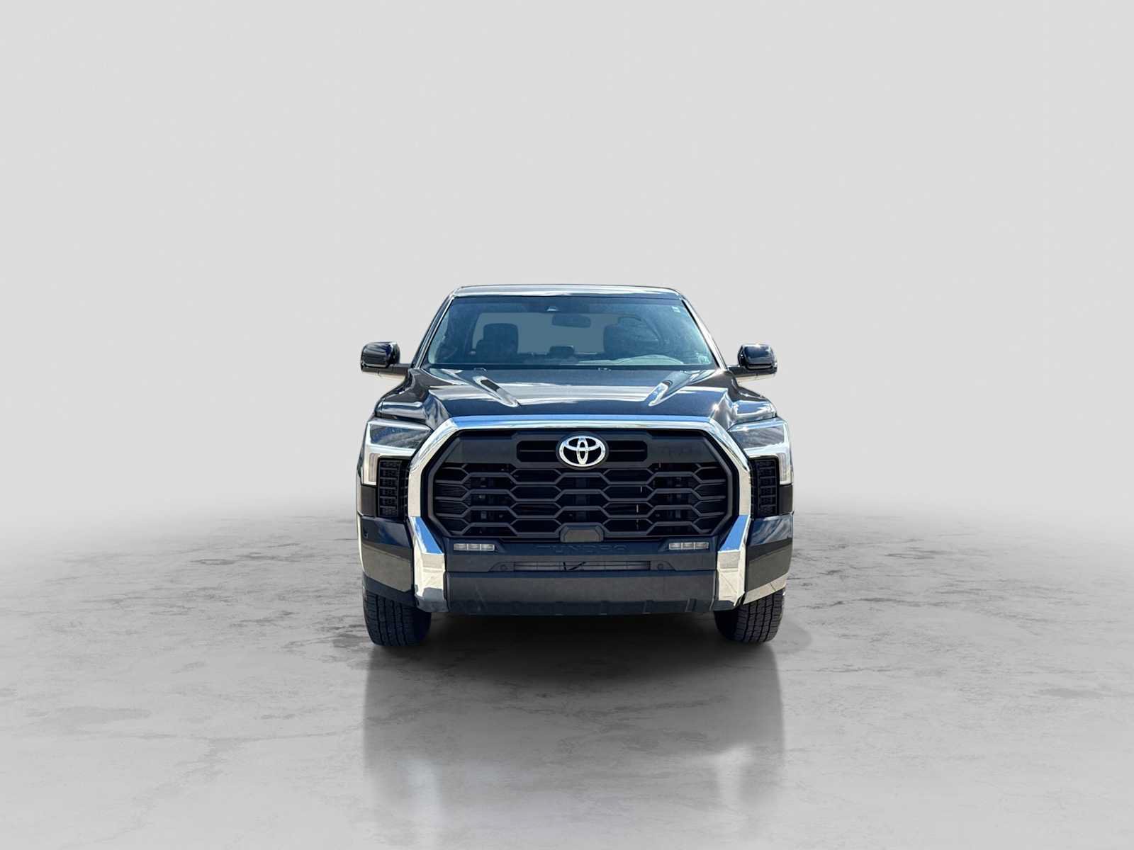 Used 2025 Toyota Tundra SR5 w/ TRD Off-Road Premium Package AWD/4WD image 9