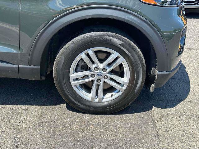 Certified 2023 Ford Explorer XLT w/ Class IV Trailer Tow Package AWD/4WD image 7