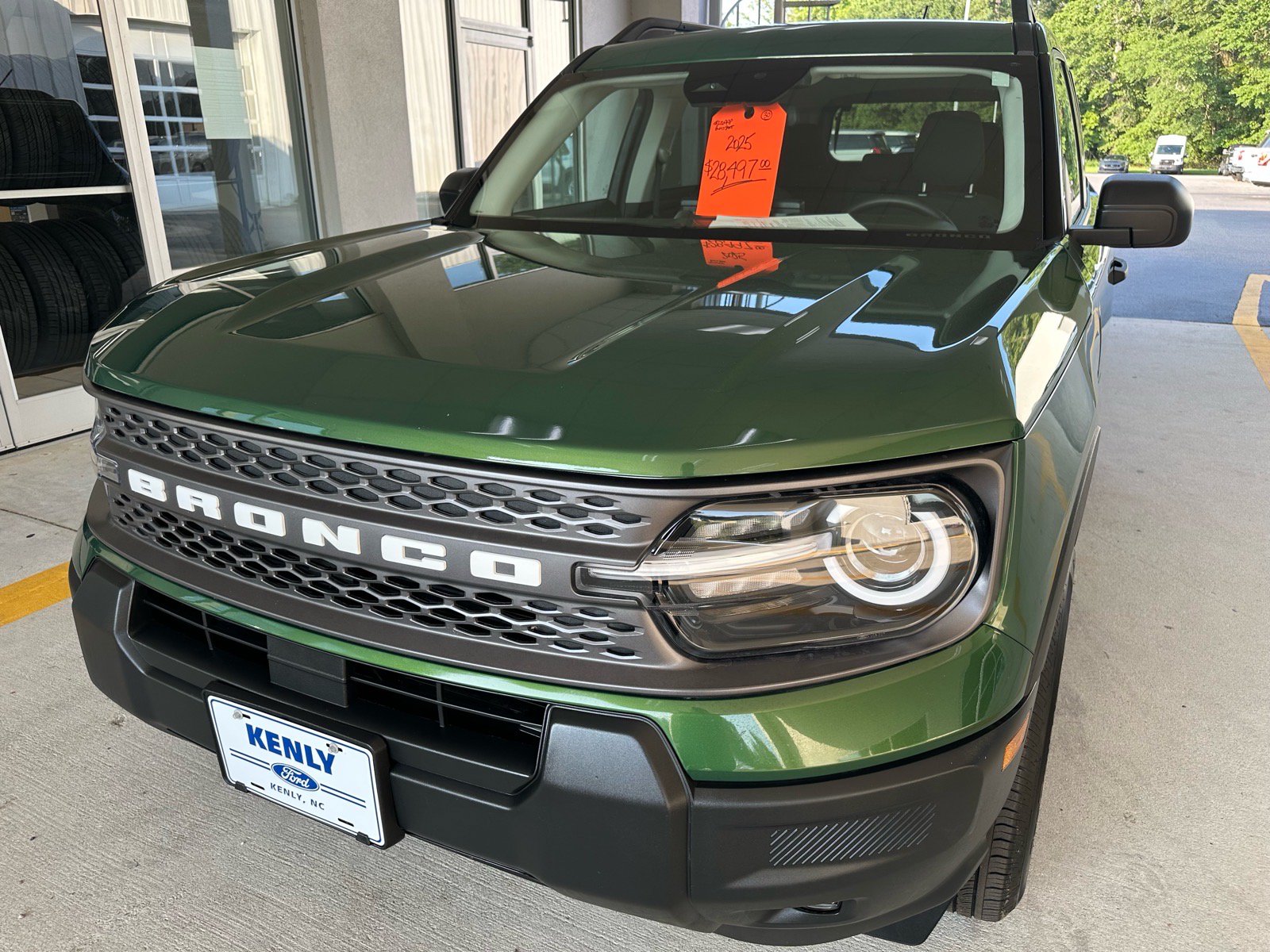 Certified 2025 Ford Bronco Sport Big Bend w/ Convenience Package AWD/4WD image 1