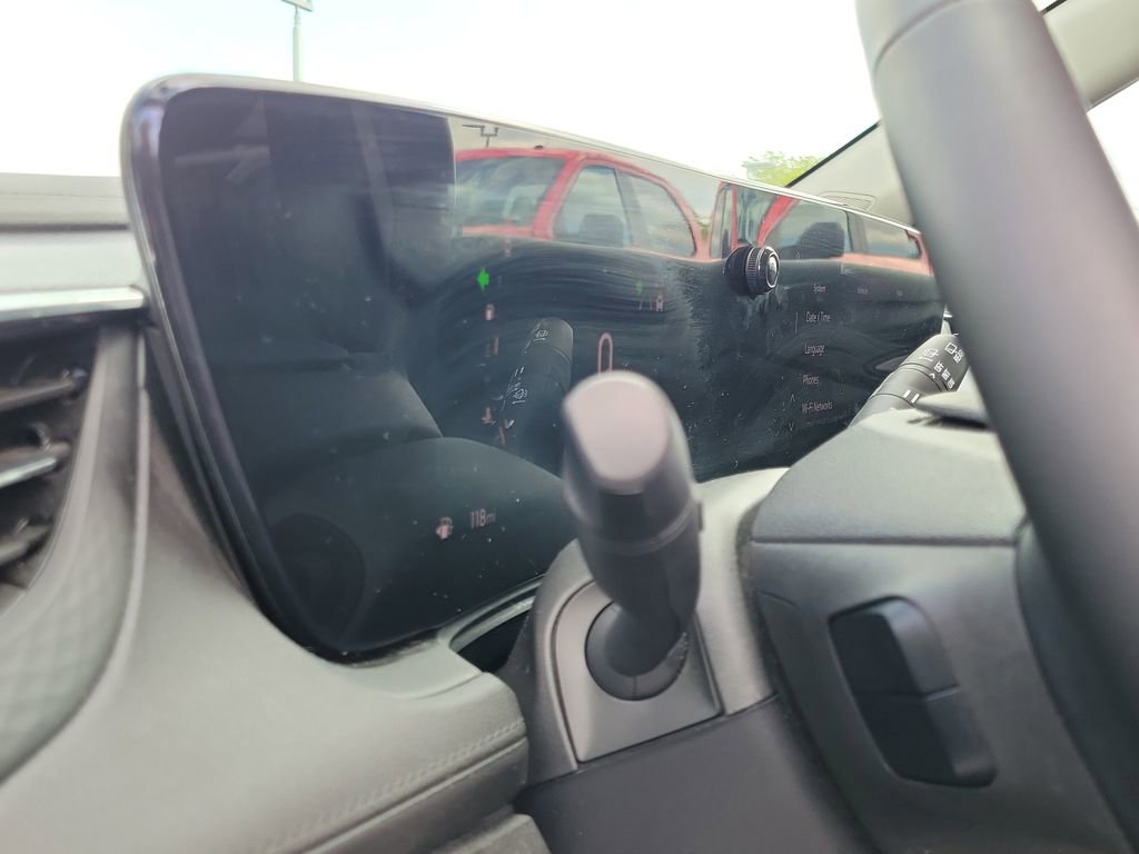 Used 2025 Buick Encore GX Preferred FWD image 22