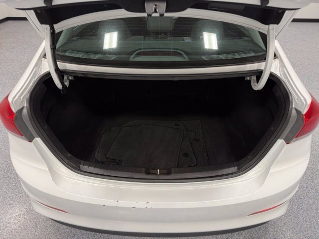 Used 2018 Hyundai Elantra SEL FWD image 32