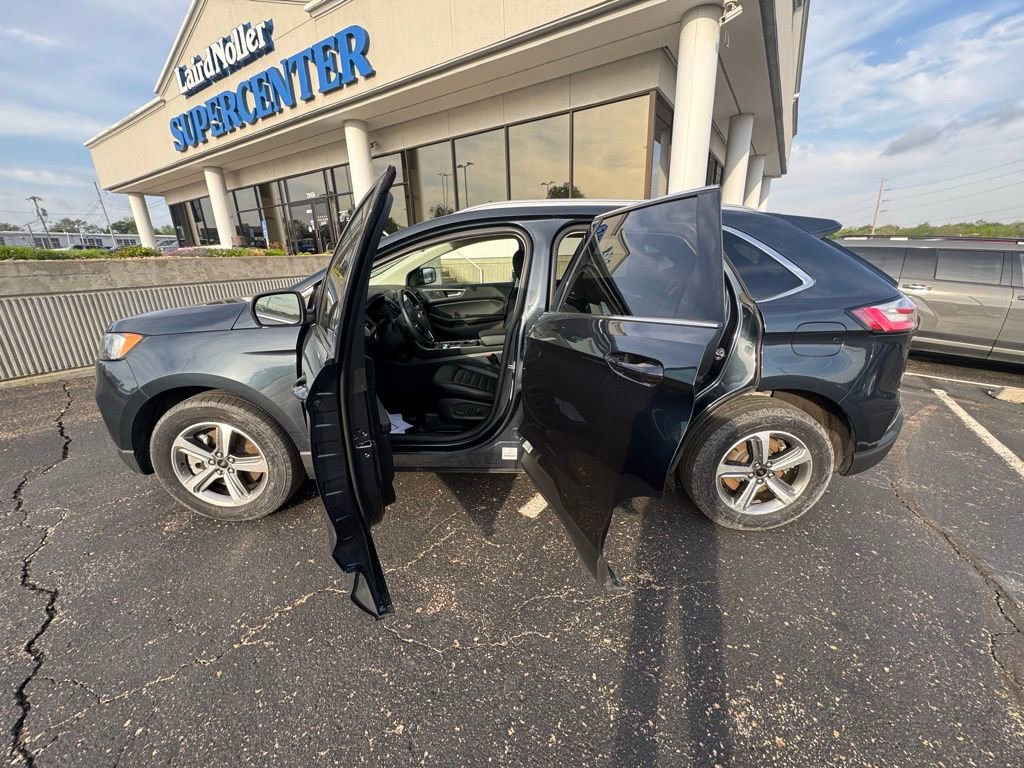 Certified 2024 Ford Edge SEL w/ Convenience Package image 4