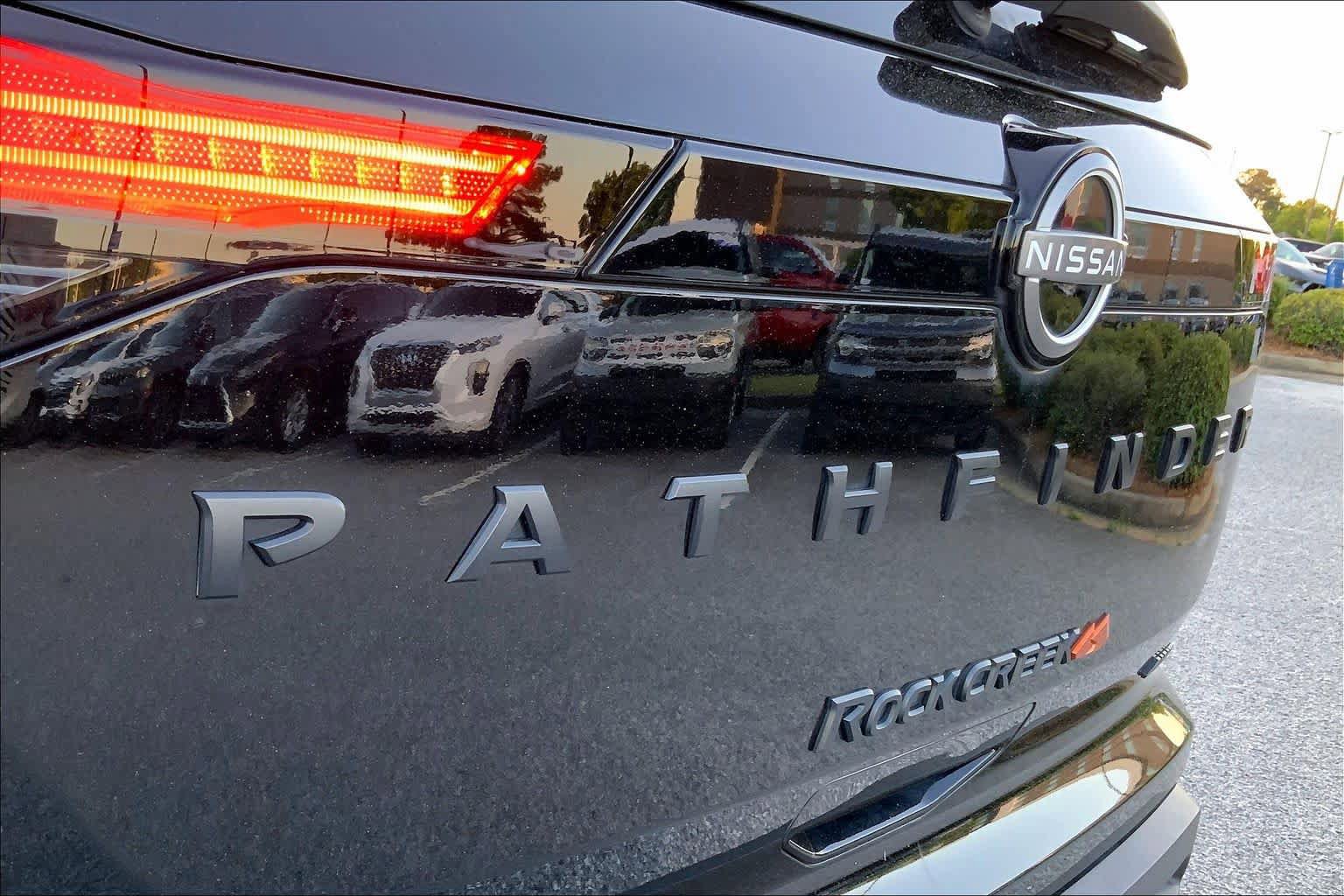 Used 2024 Nissan Pathfinder Rock Creek AWD/4WD image 29