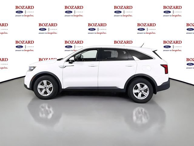 Used 2022 Kia Sorento LX FWD image 5