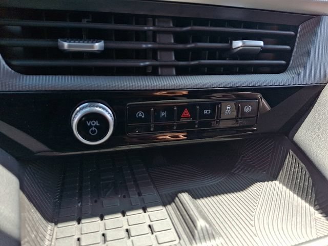 Certified 2025 Ford Explorer ST AWD/4WD image 23