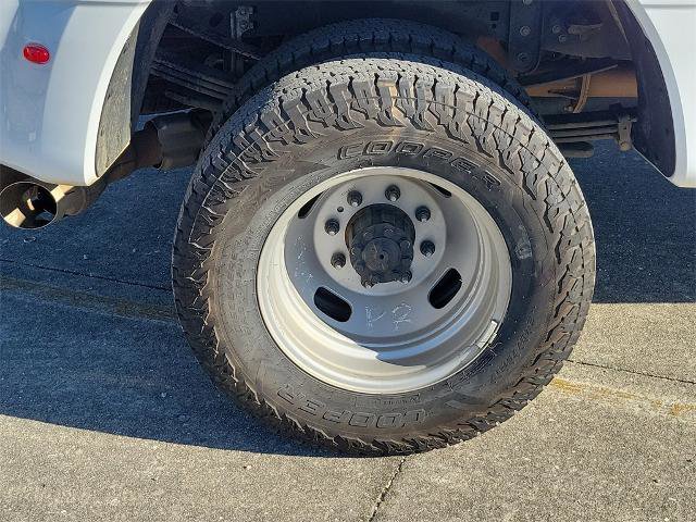 Certified 2025 Ford F350 XLT image 5