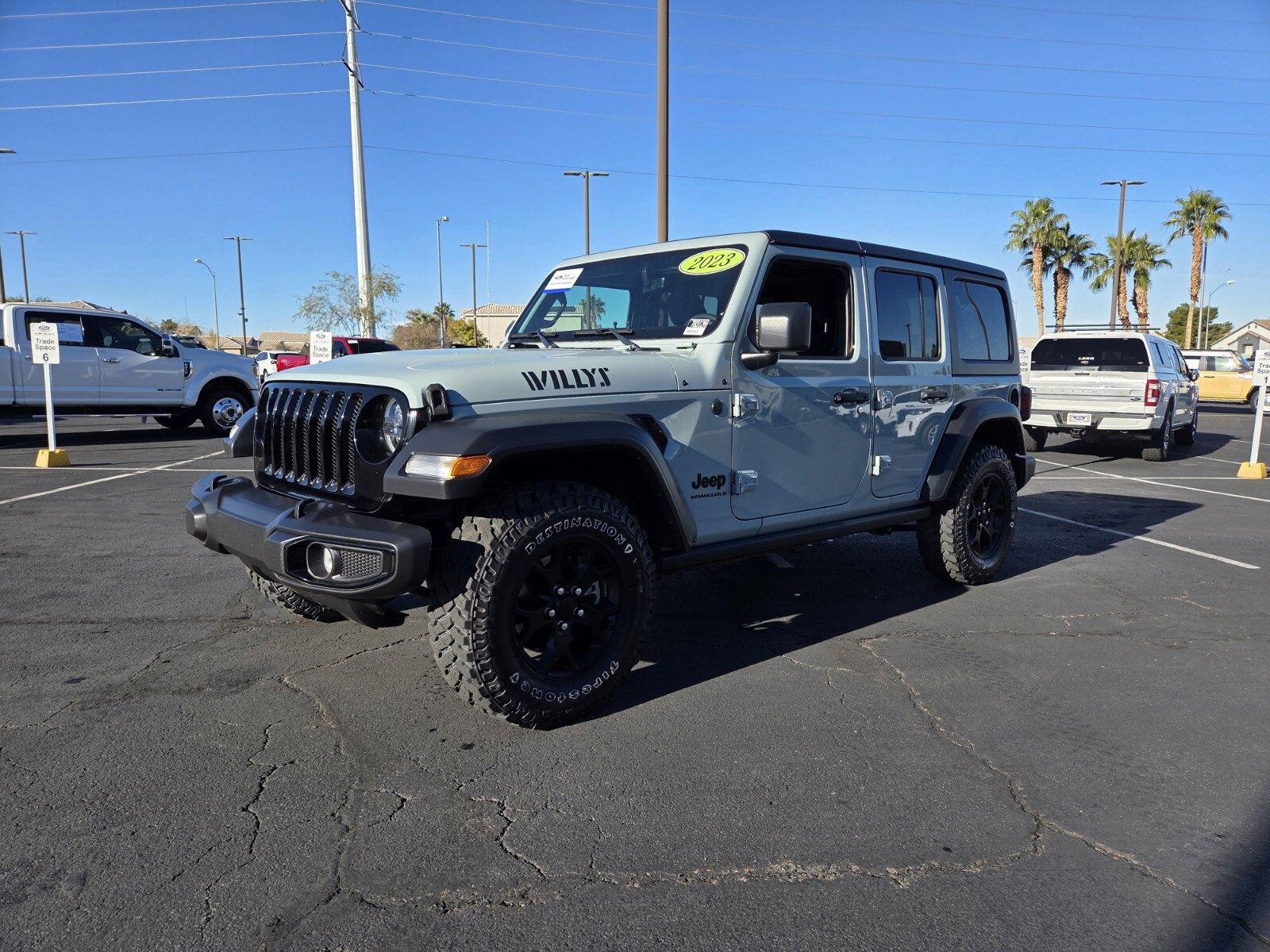 Used 2023 Jeep Wrangler Willys video 2