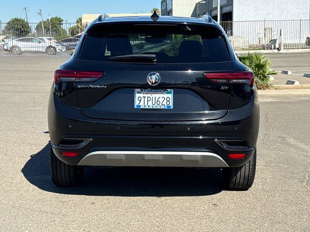 Used 2023 Buick Envision Essence w/ Sport Touring Package FWD image 4