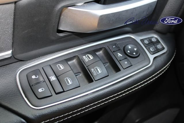 Used 2024 RAM 2500 Big Horn w/ Protection Group AWD/4WD image 20