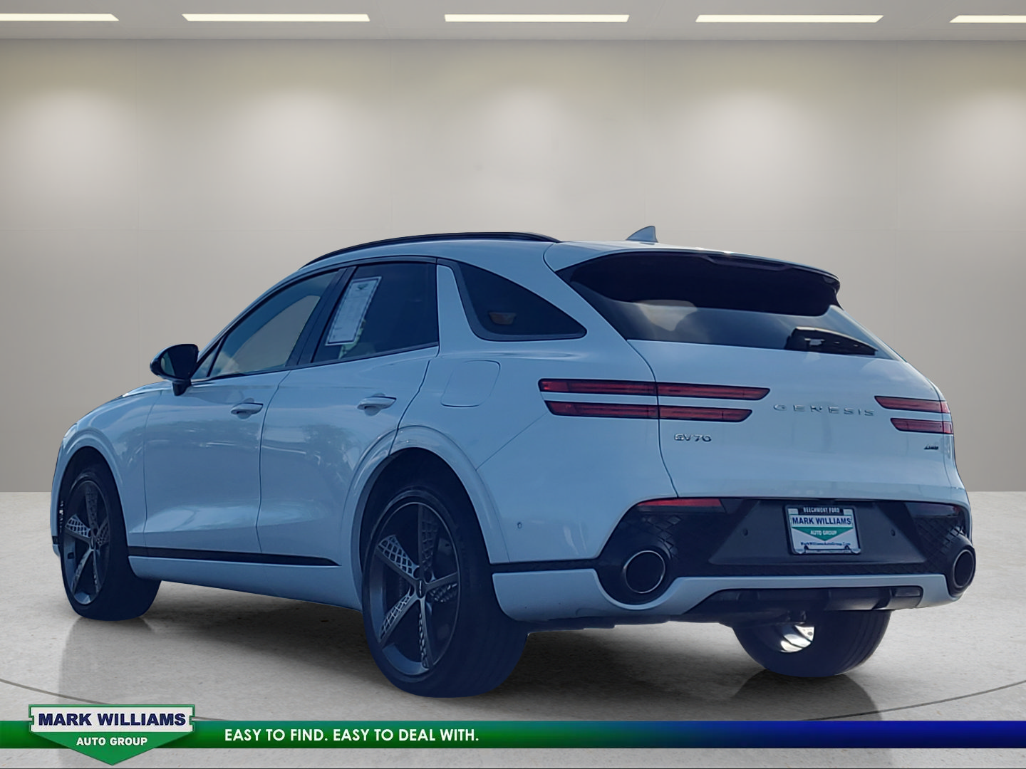 Used 2023 Genesis GV70 2.5T w/ Sport Prestige Package AWD/4WD image 6