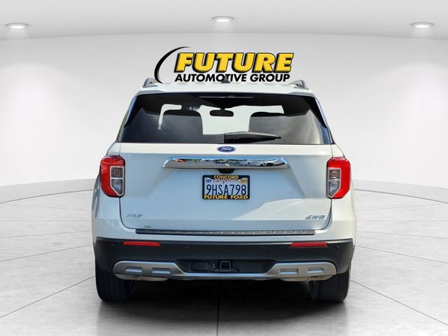 Certified 2023 Ford Explorer XLT w/ Equipment Group 202A AWD/4WD image 5