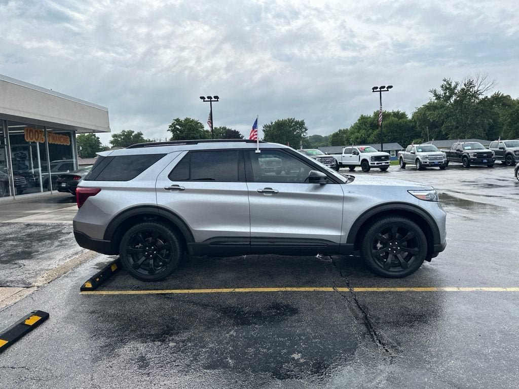 Certified 2023 Ford Explorer ST-Line w/ Class IV Trailer Tow Package AWD/4WD image 4