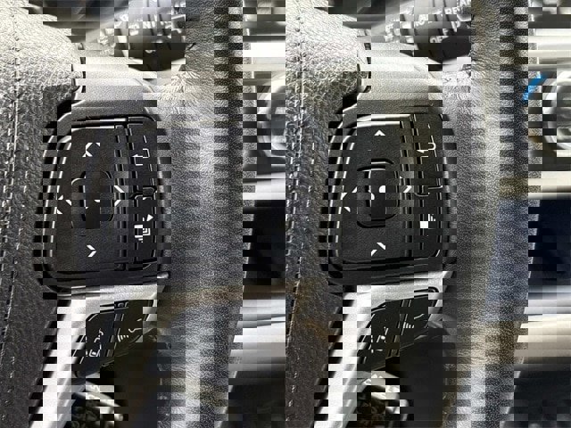 Used 2019 Toyota Highlander Limited image 34