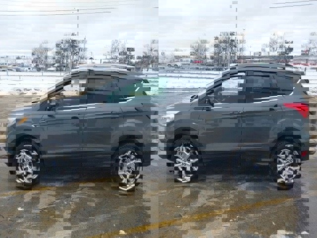 Certified 2019 Ford Escape Titanium w/ U9j03 - Titanium Tow Package image 2