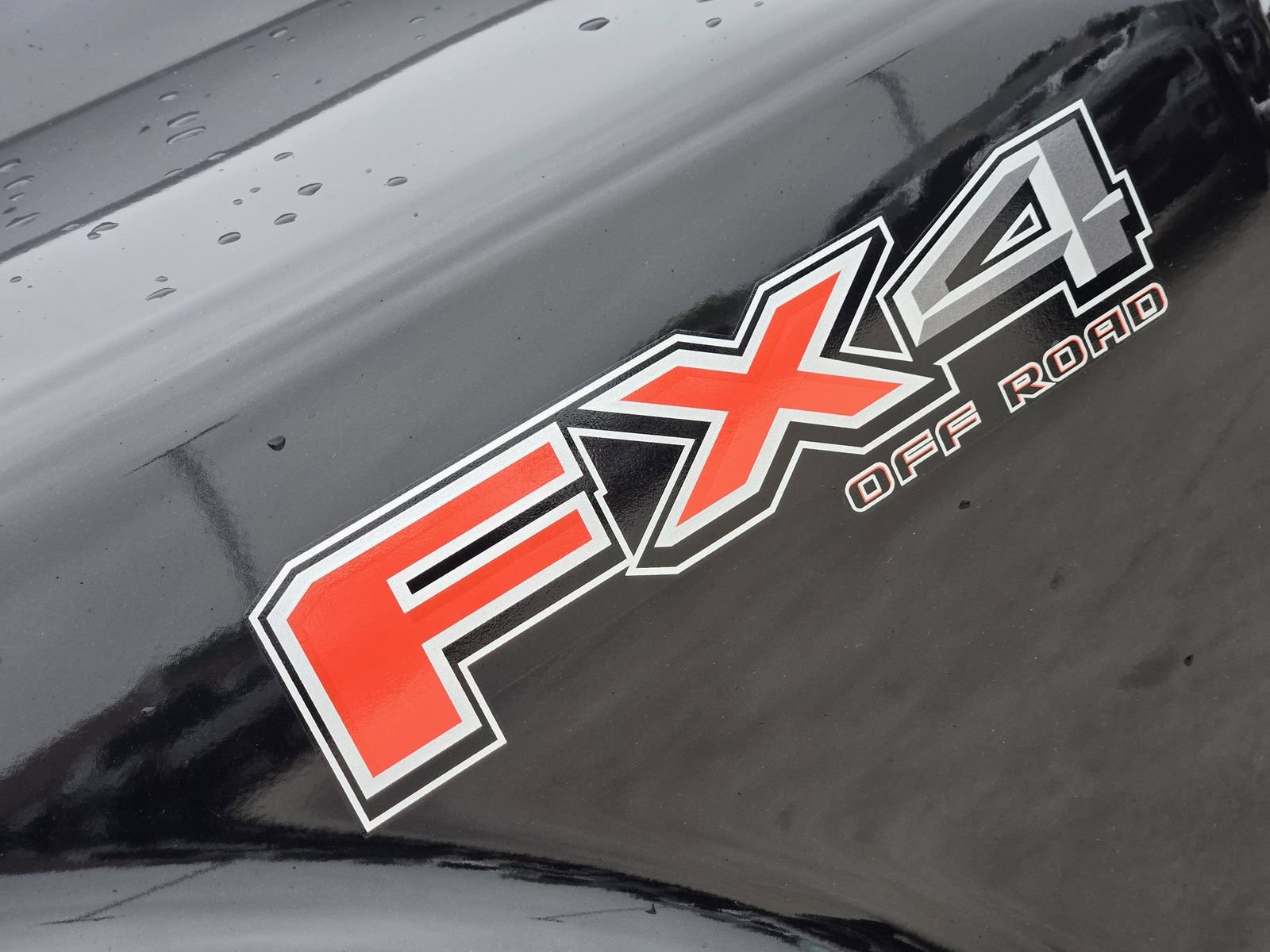 Certified 2024 Ford F350 Limited w/ FX4 Off-Road Package AWD/4WD image 11