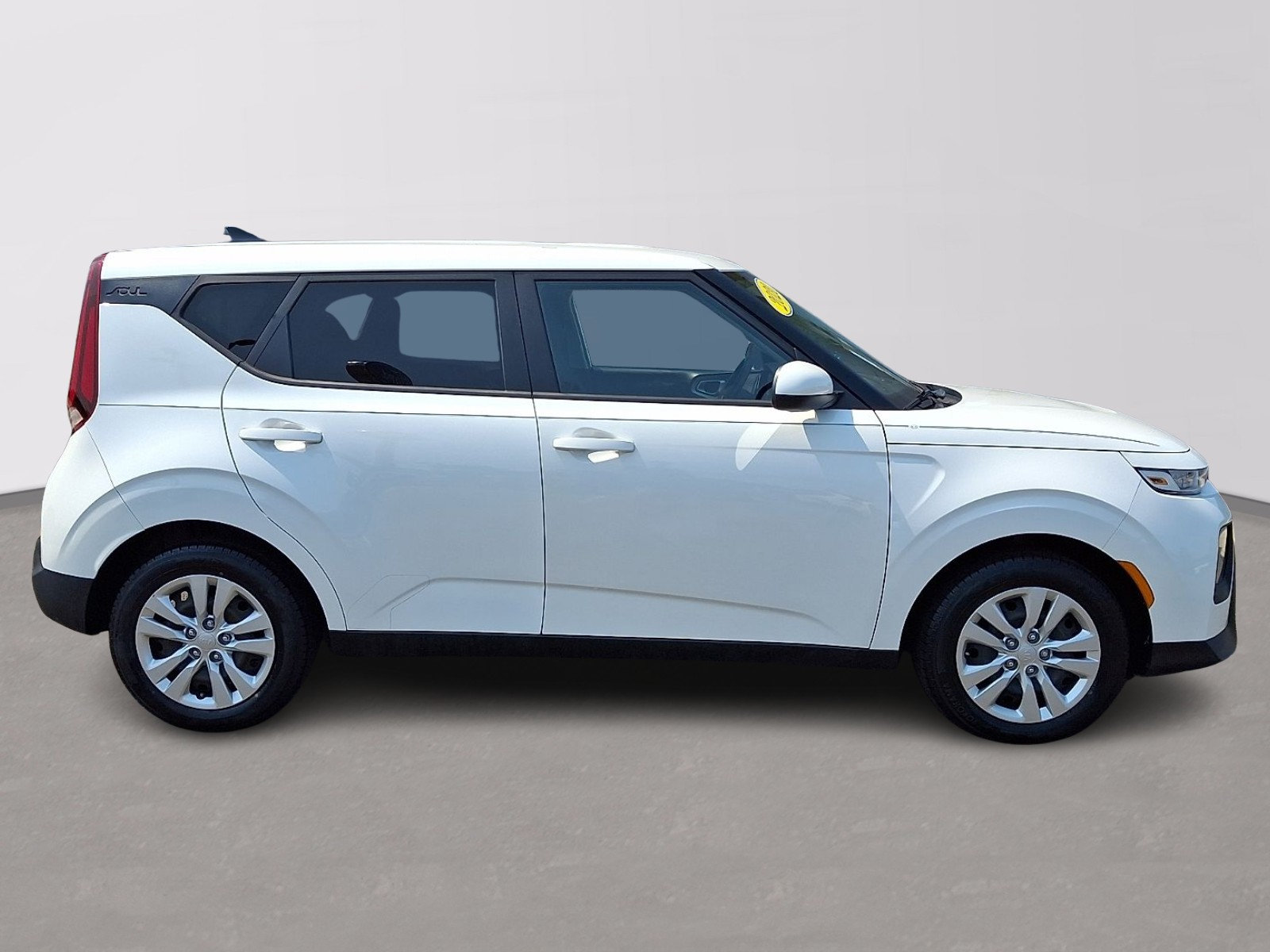 Used 2020 Kia Soul LX FWD image 7