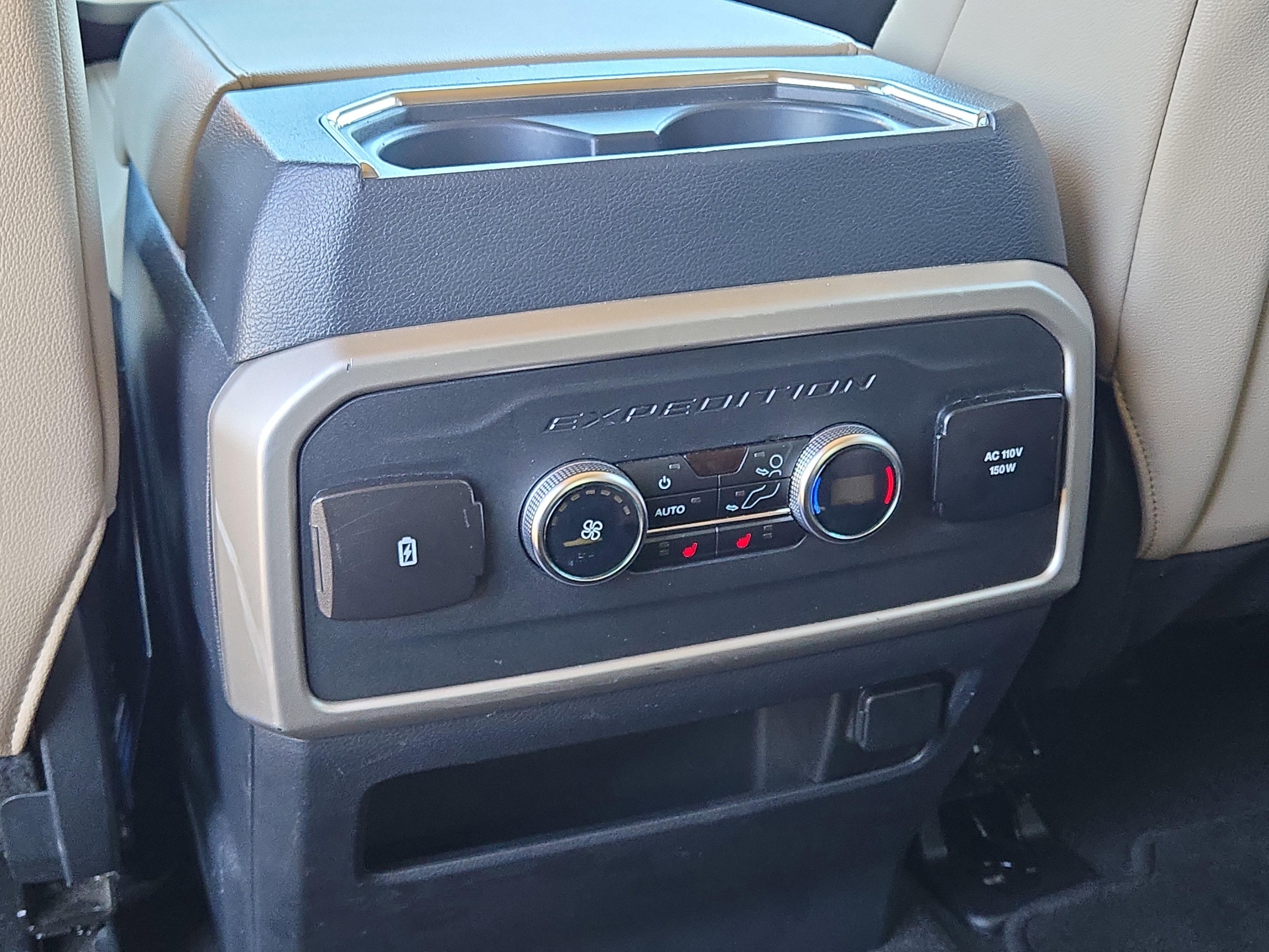 Certified 2024 Ford Expedition Limited image 22