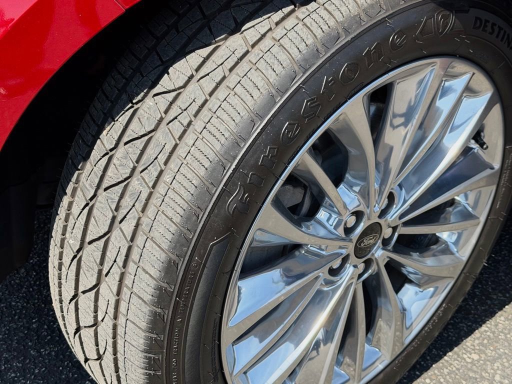 Certified 2022 Ford Edge Titanium w/ Equipment Group 301A image 12